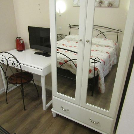 Tourist Point La Spezia Hotel Екстериор снимка